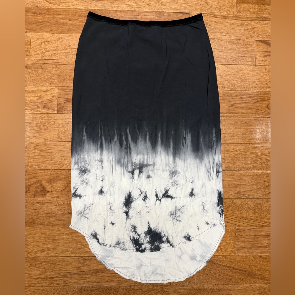 Go by GoSilk Black and White Ombre Skirt Size XS